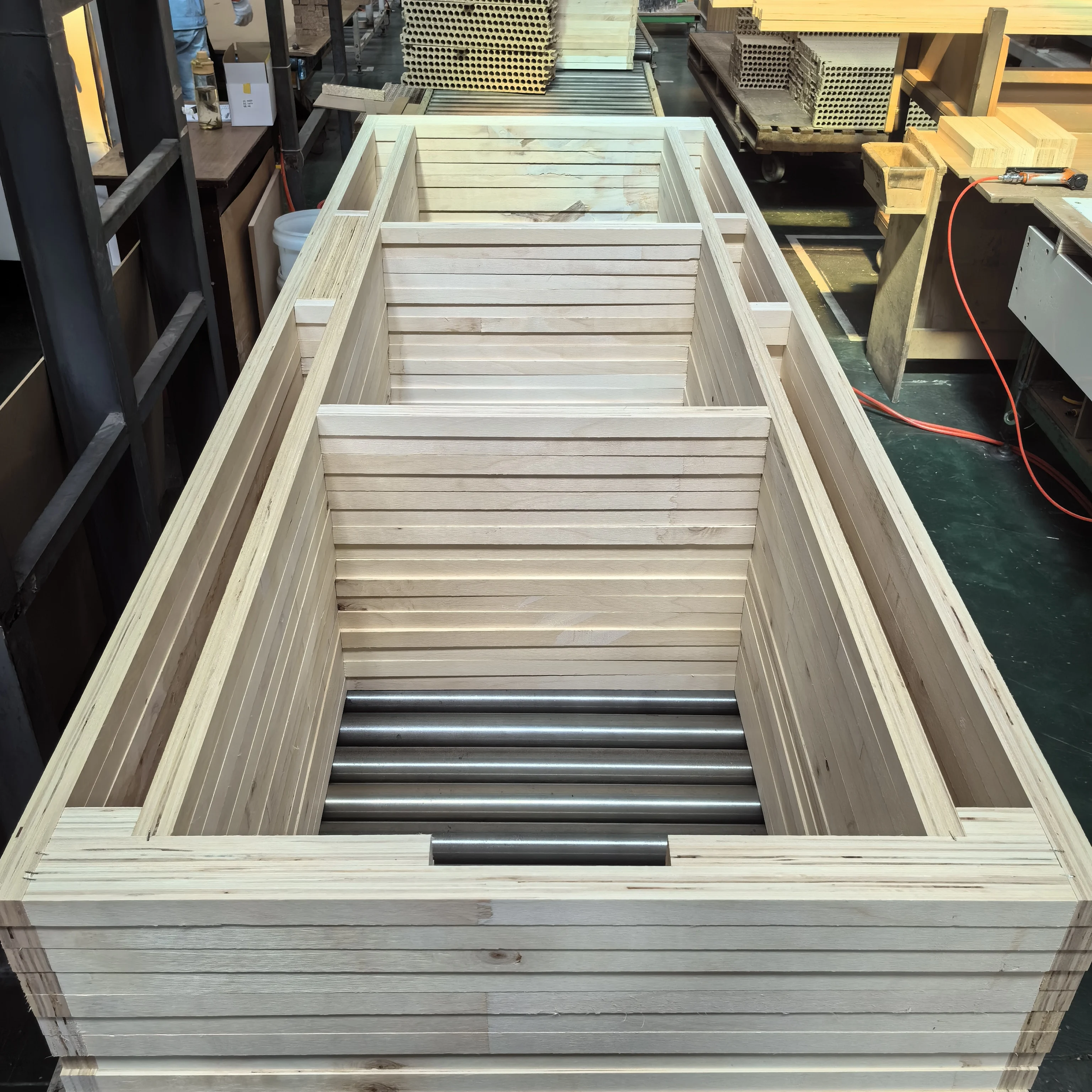 Modern design Poplar eucalyptus melamine laminated wood plywood E0 formaldehyde release standard 1 year furniture use