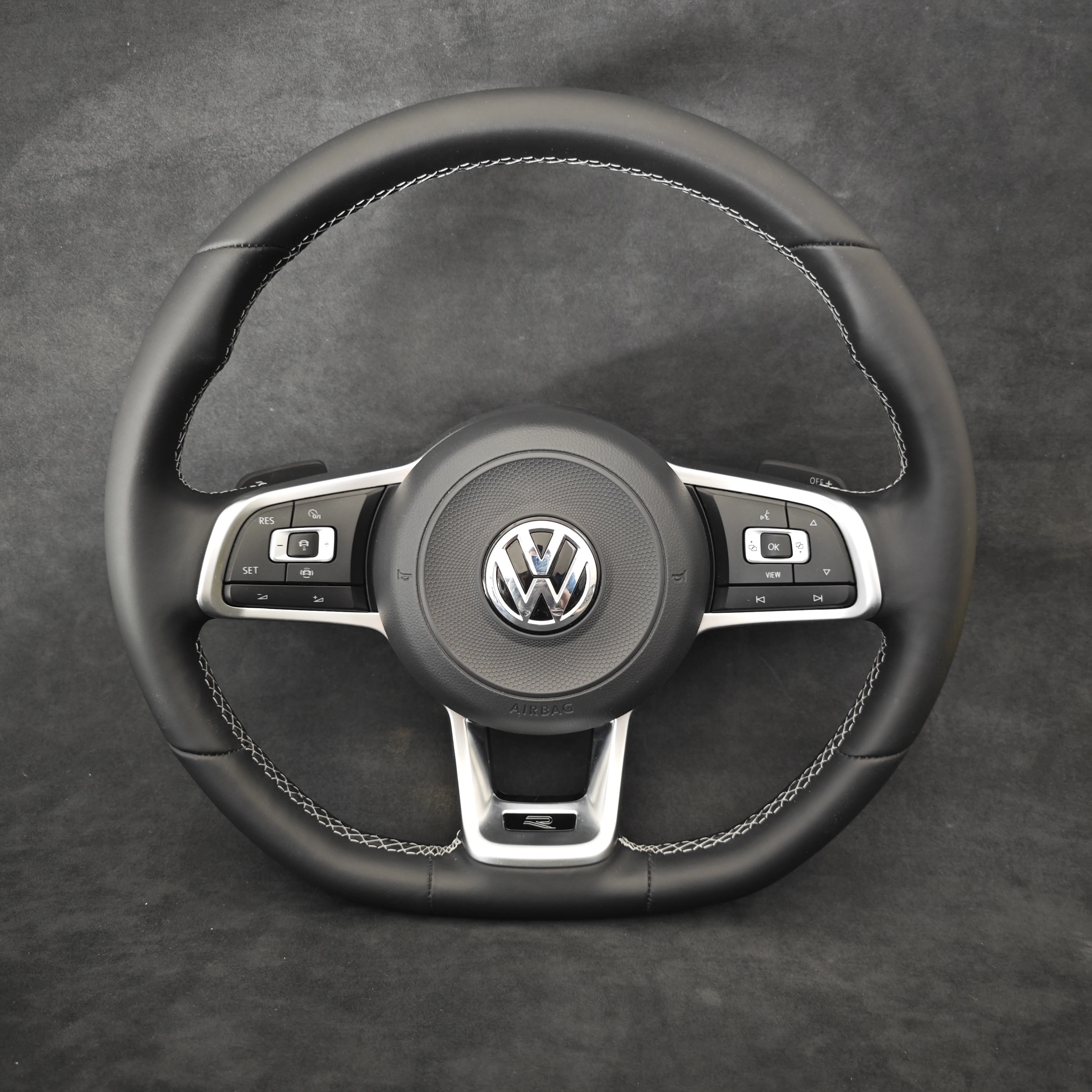 Hot sale Full Leather Steering Wheel For Volkswagen MK7 MK6 Golf7 Polo CC Jetta Tiguan GTI R