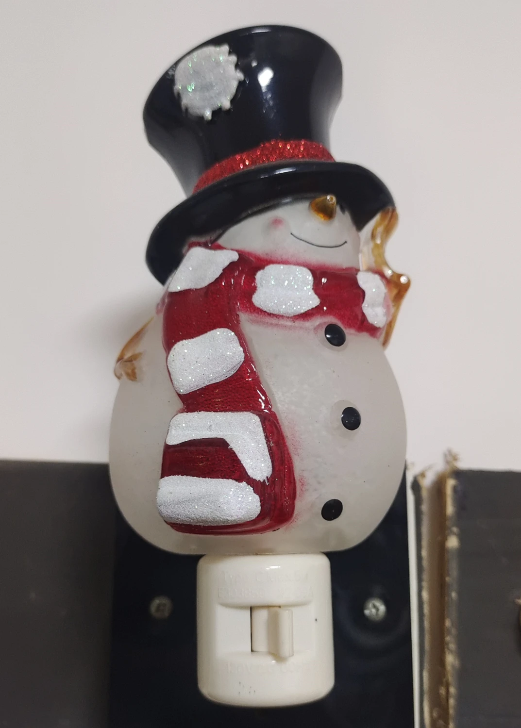 night light 120V 7W with E12 bulb Night Light Base