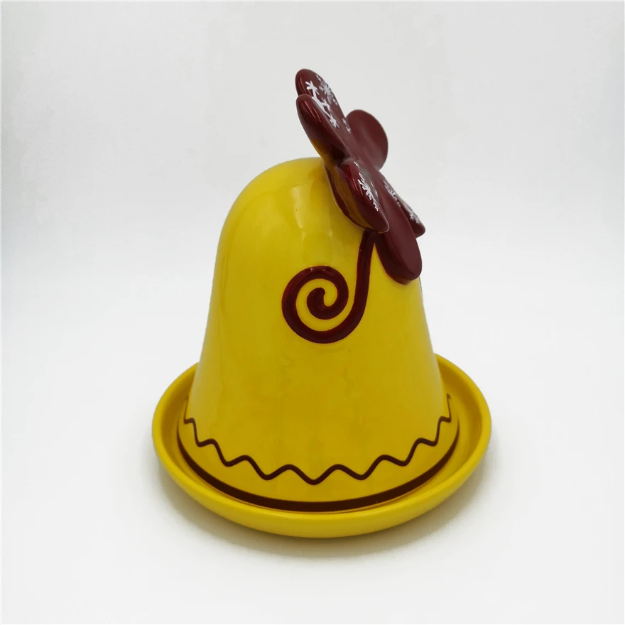 Creative designs porcelain ceramic Christmas round butter cheese plate dish with lid