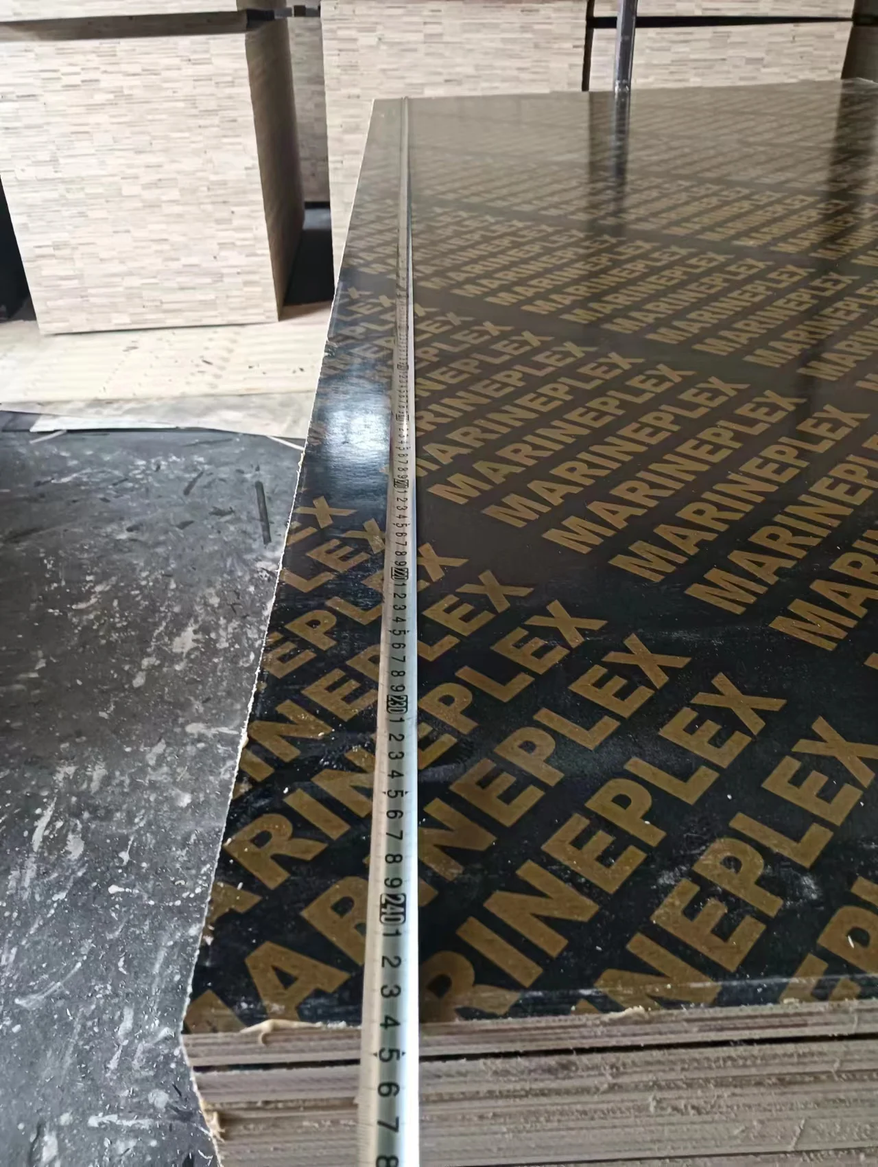 Wholesale Prices Hardwood Plywood Sheet 18mm Black Film Faced Plywood Marine Construction Formwork Phenolic board