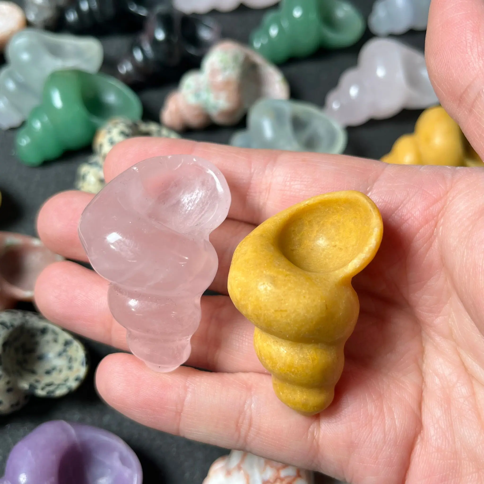 Mini Carved Natural Conch Shell Charm Fluorite Conch Carved Shell Gemstone Carving Crystal carving Sculpture Figurine