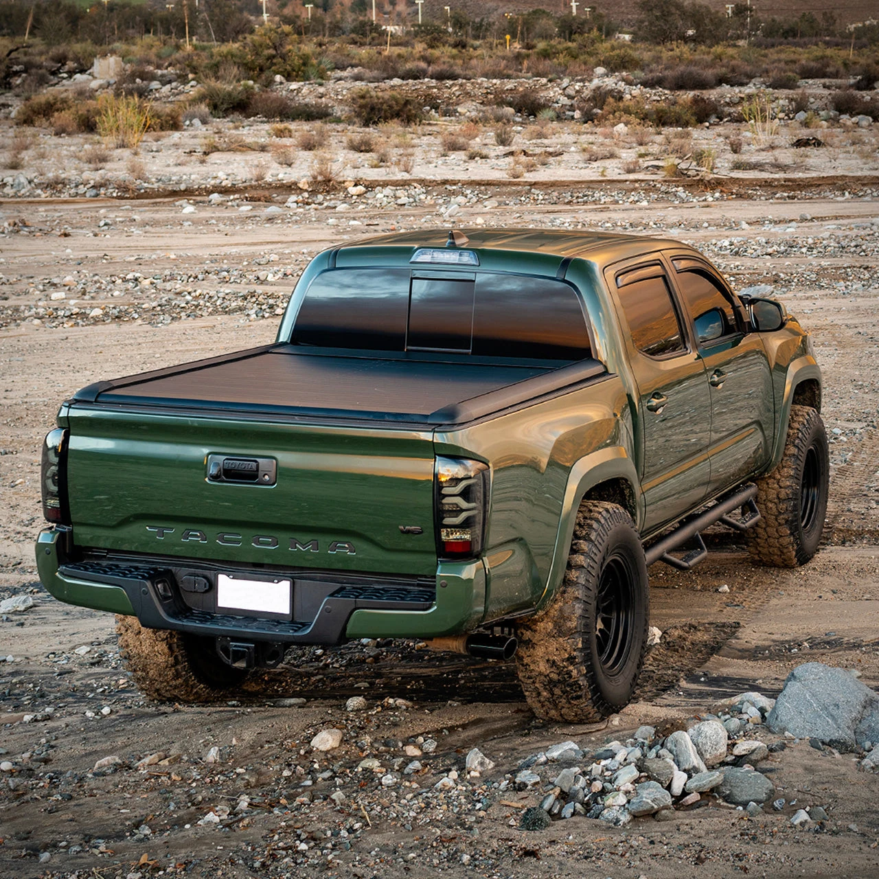 Тяжелое трехстворчатое алюминиевое покрытие для кровати пикапа 4x4 Tonneau Cover Toyota Hilux Ford Tacoma Tundra GMC