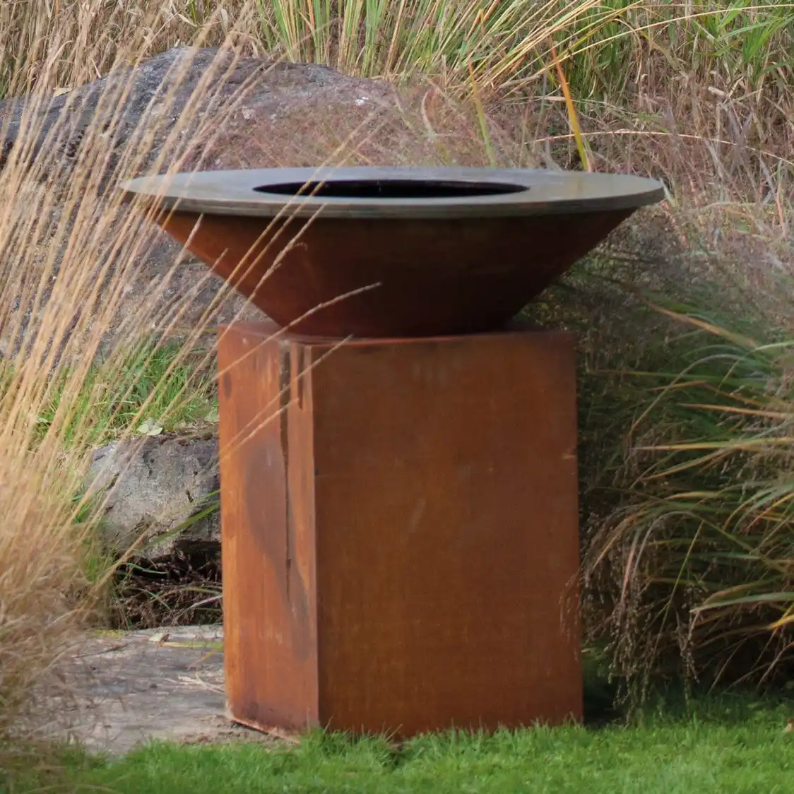 100cm Diameter Fire Pit Bowl with BBQ Top Plate and Wood Storage for Outdoor BBQ and Wood Burning