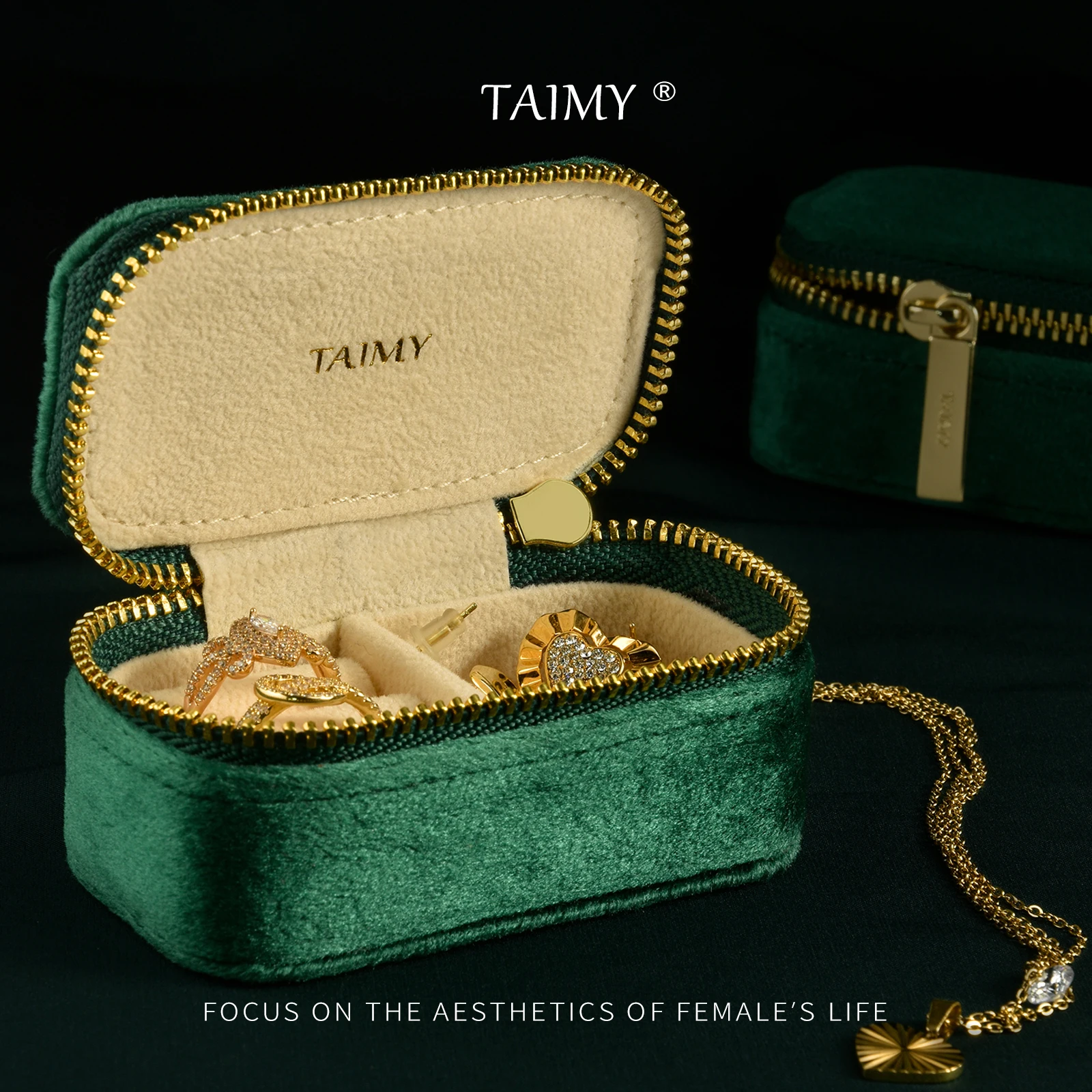 Шкатулка для ювелирных изделий