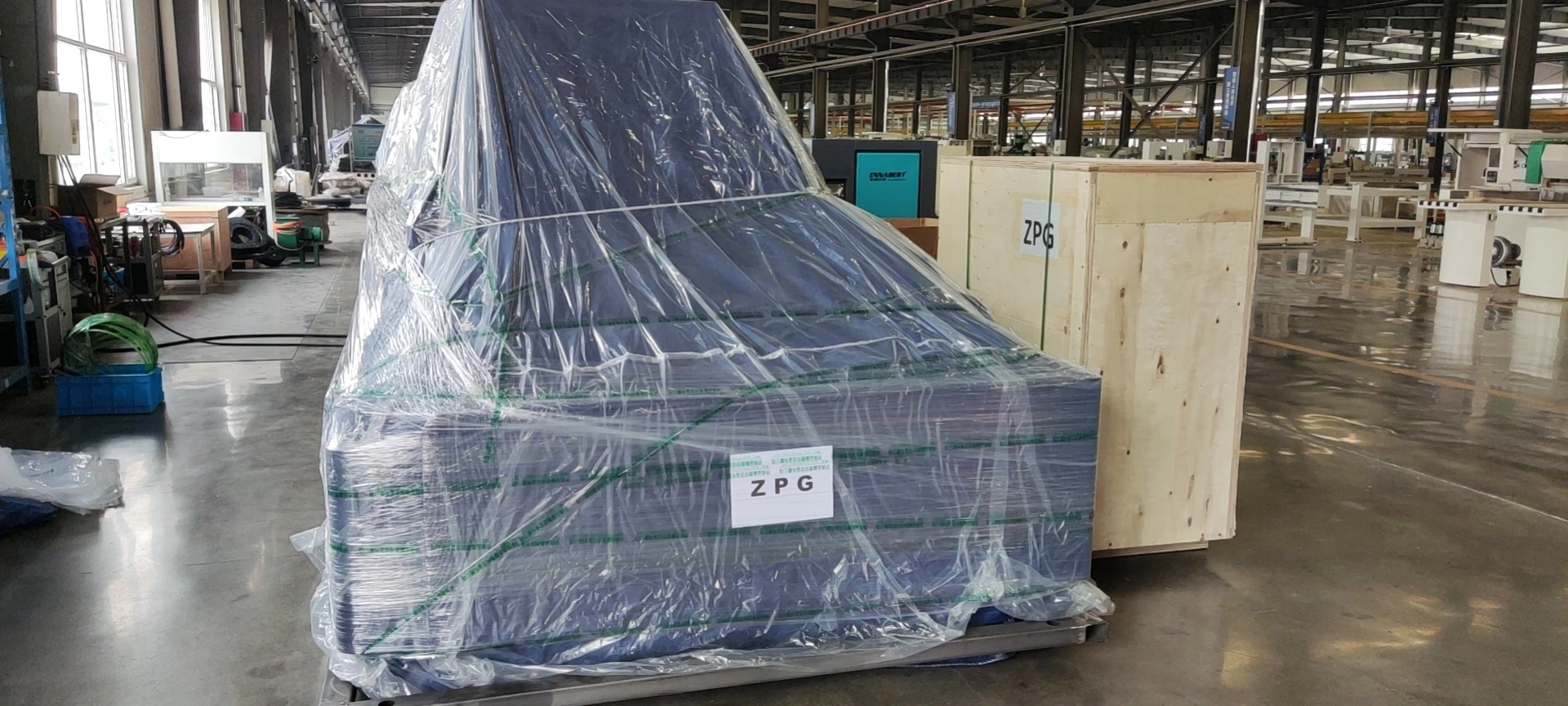 Economical Product Air Pressure Intelligent Control 3000 Watts Can Be Used To Cut 30mm Metal Iron Laser Cutting Machine