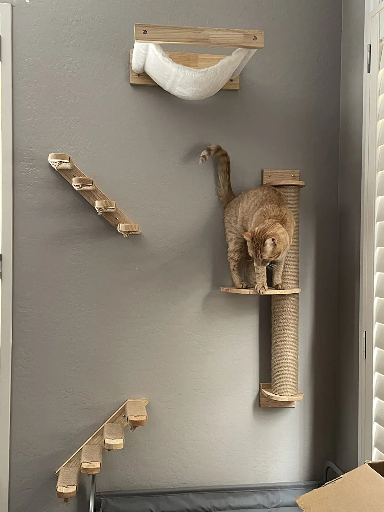 Sisal Big Cat Scratch Post with Pedal for Cat Trees & Scratchers for Big Cats Top Seller