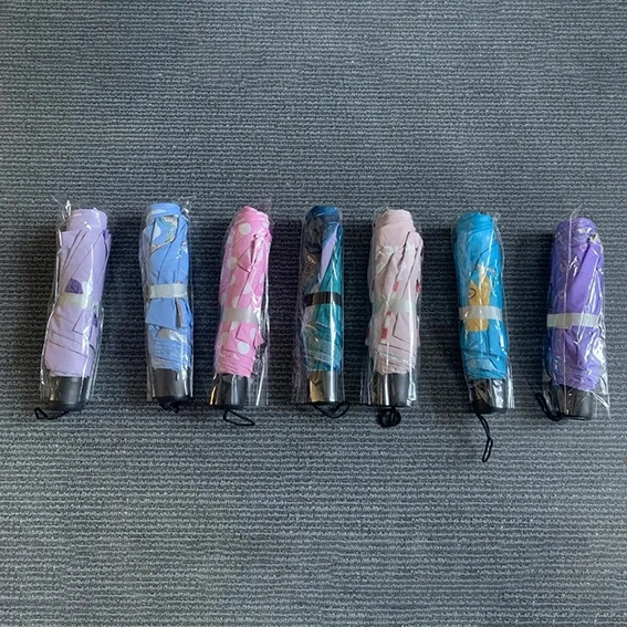 Promotional Outdoor Heavy Duty High Wind 8 Foot Windproof Beach Umbrella With Sand Anchor