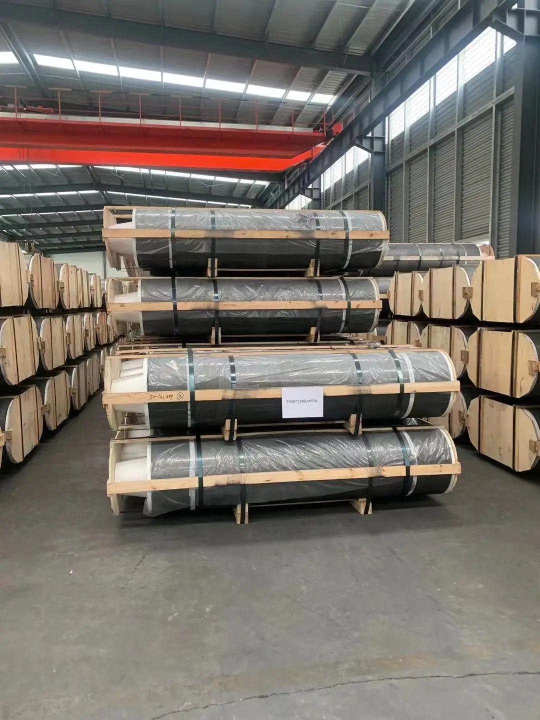 Negative Materials Uhp Graphite Electrode Make Lifting Plug Machinery For Electric Tools