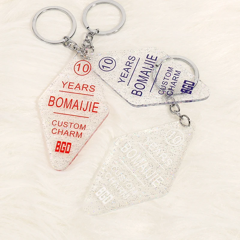 BOMAIJIE, персонализированные пластиковые, сделанные на заказ, прозрачные акриловые рекламные подарки, качественные подвески, акриловые брелки на заказ с двойной стороны