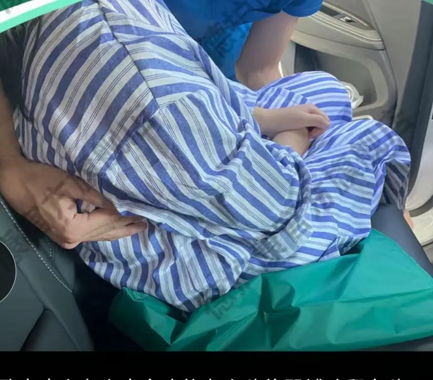 Coated 210T 70D Tear Resistant Ripstop Nylon Sliding Fabric Lightweight Stretch Medical Rescue conveyor belt