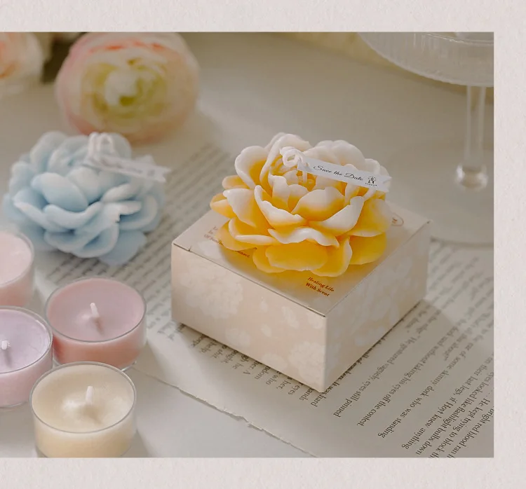 Handmade Exquisite Jasmine Flower Aromatherapy Candle Bean Wax and Paraffin for Christmas and Easter