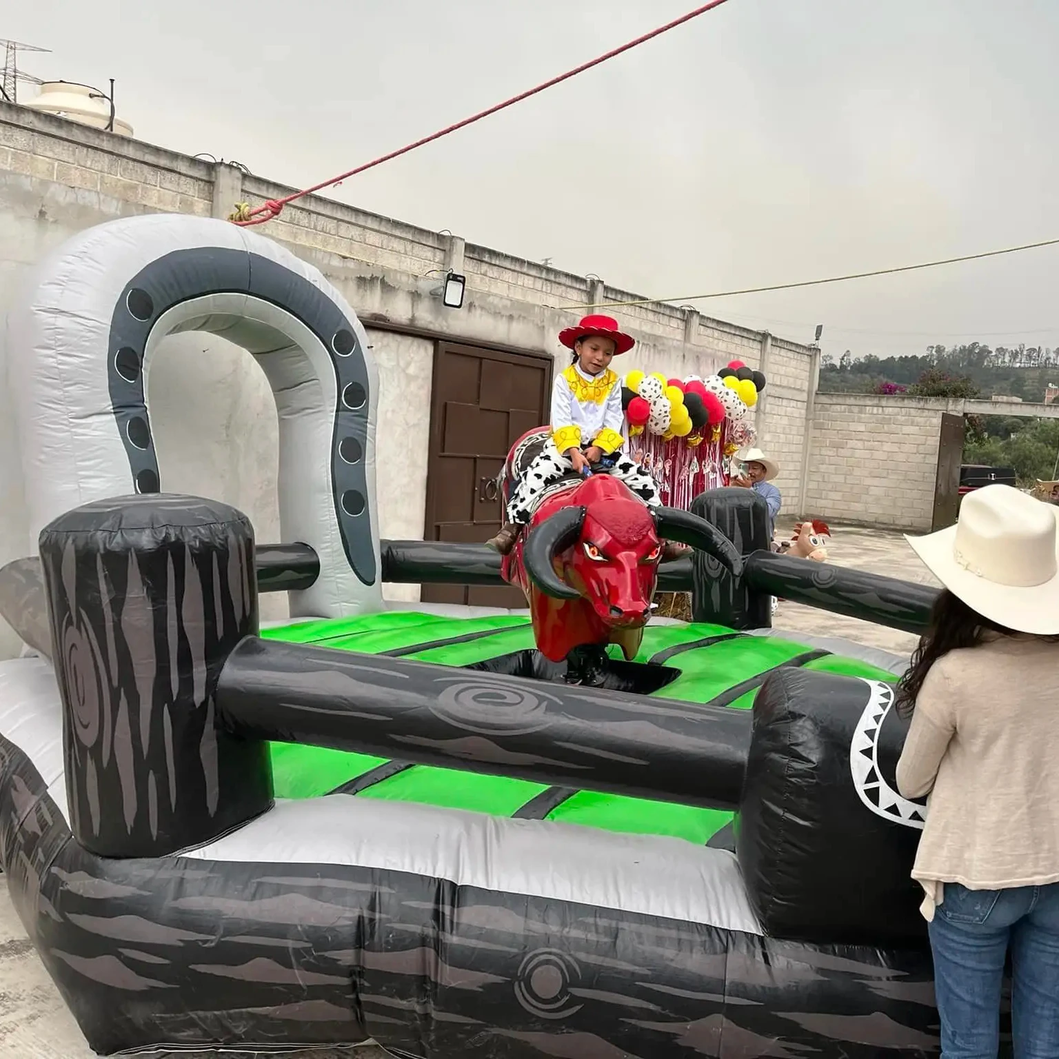 Игры для спорта на открытом воздухе механический бык надувной Родео верховой езды