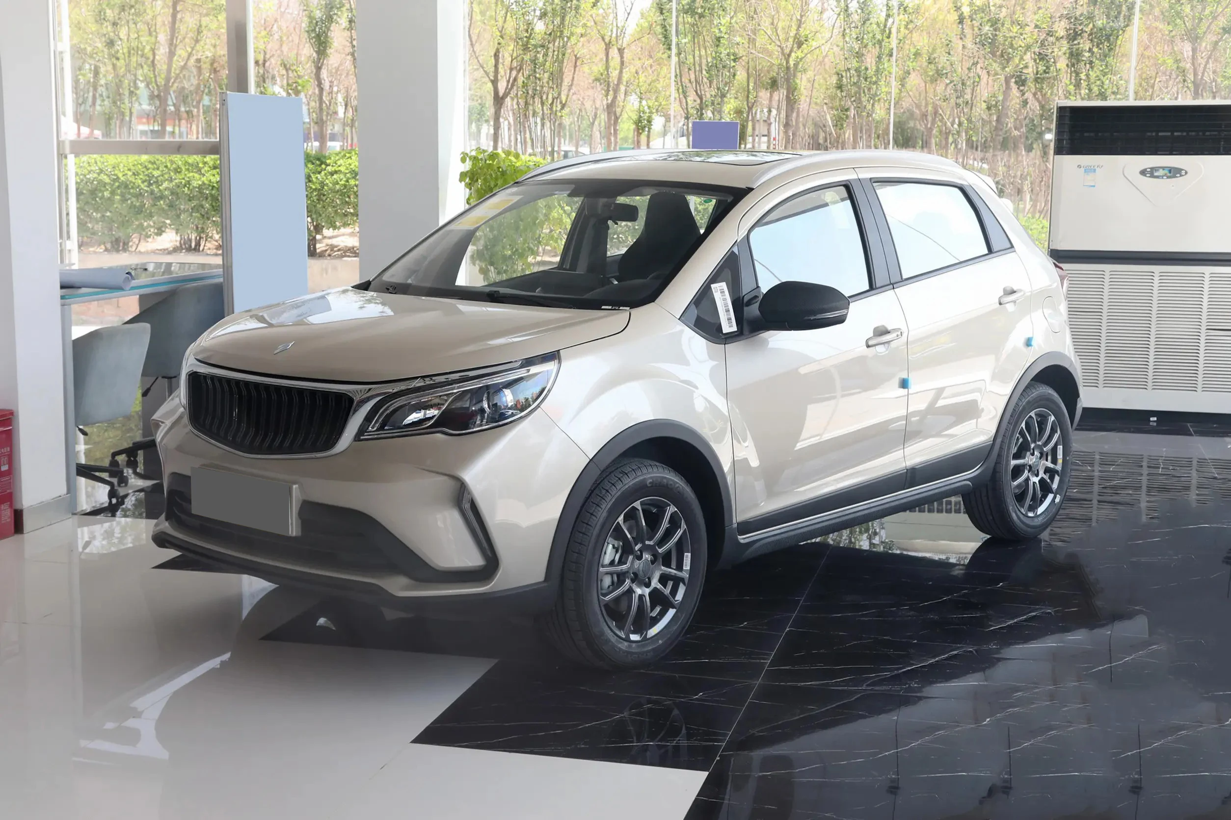Geely LIVAN X3 Pro 2024 бензиновый автомобиль внедорожник китайский CVT Car дилеры Автомобили новые автомобили