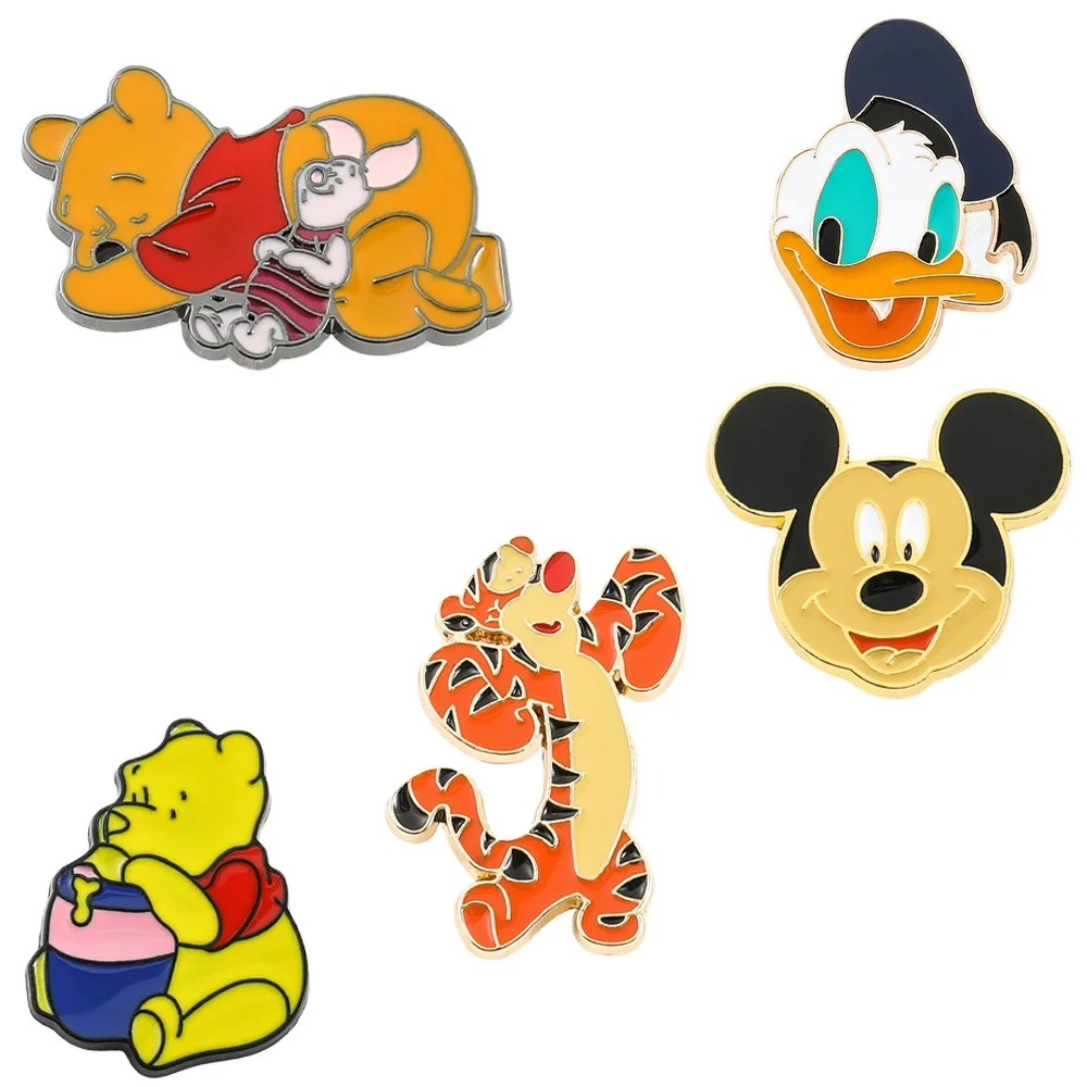 Folk Art Enamel Pin Badge BD-005 Iron Animal-Themed Metal Badge with Printed Logo for Anime and Cartoon Fans