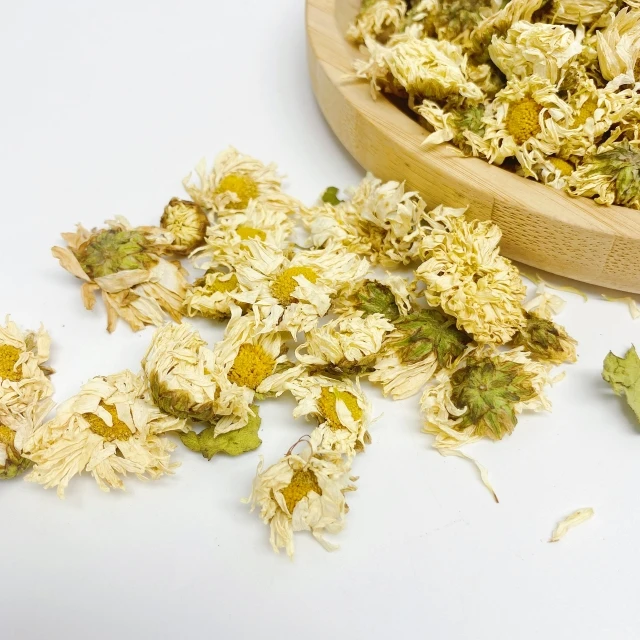 Chinese Herb Hangzhou yellow Chrysanthemum Detox Clean Tea Blooming Tea Natural Dried Chrysanthemum