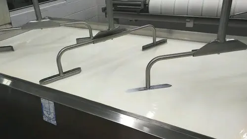 Mini Milking Cutter Slicer Drainage Station Stretcher Margarine Press Milk Cooling Storage Cheddar Mozzarella Cheese Vat