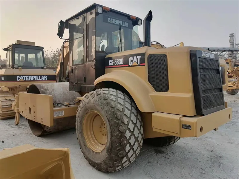 used road roller cat CS583 used Used Caterpillar compactor CS683 CS583 Vibration ROAD ROLLER Compactor caterpillar  for sale