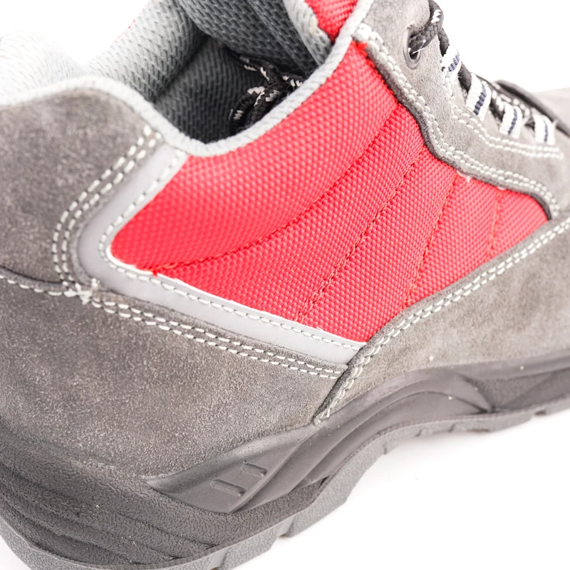 Suede leather wok shoes steel toe shoe  anti-slip high-quality customize safety shoes