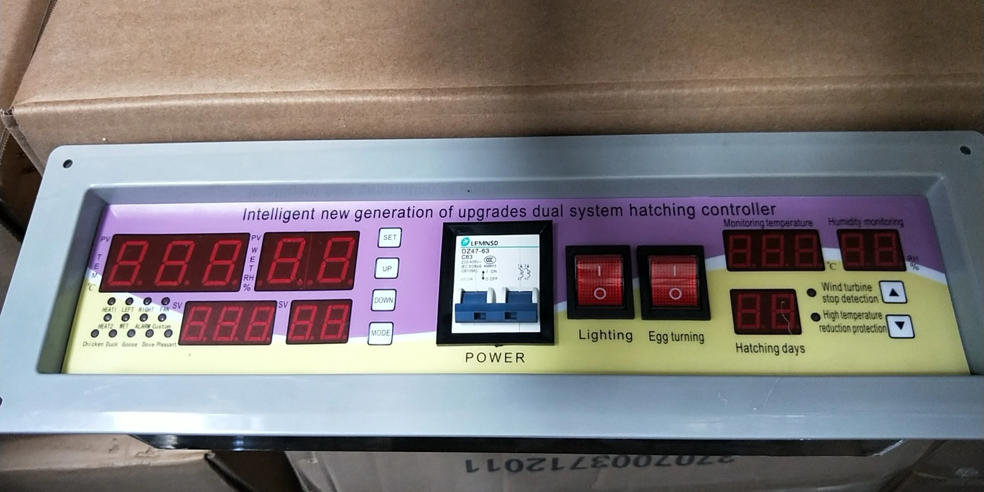 XM-18D  automatic computer controller incubator parts  temperature and humidity controller