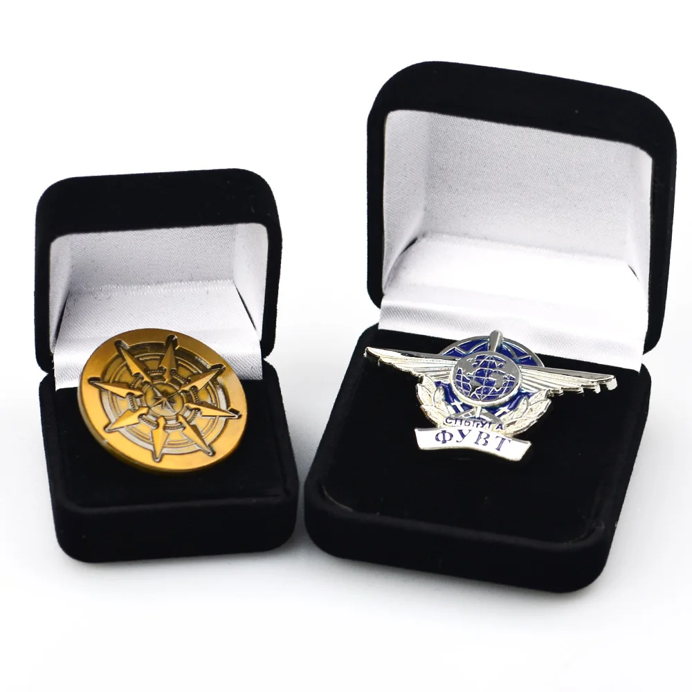 No Minimum Custom 2D 3D Logo Metal Titanium Badge Enamel Car Badges Pin Packaging Box