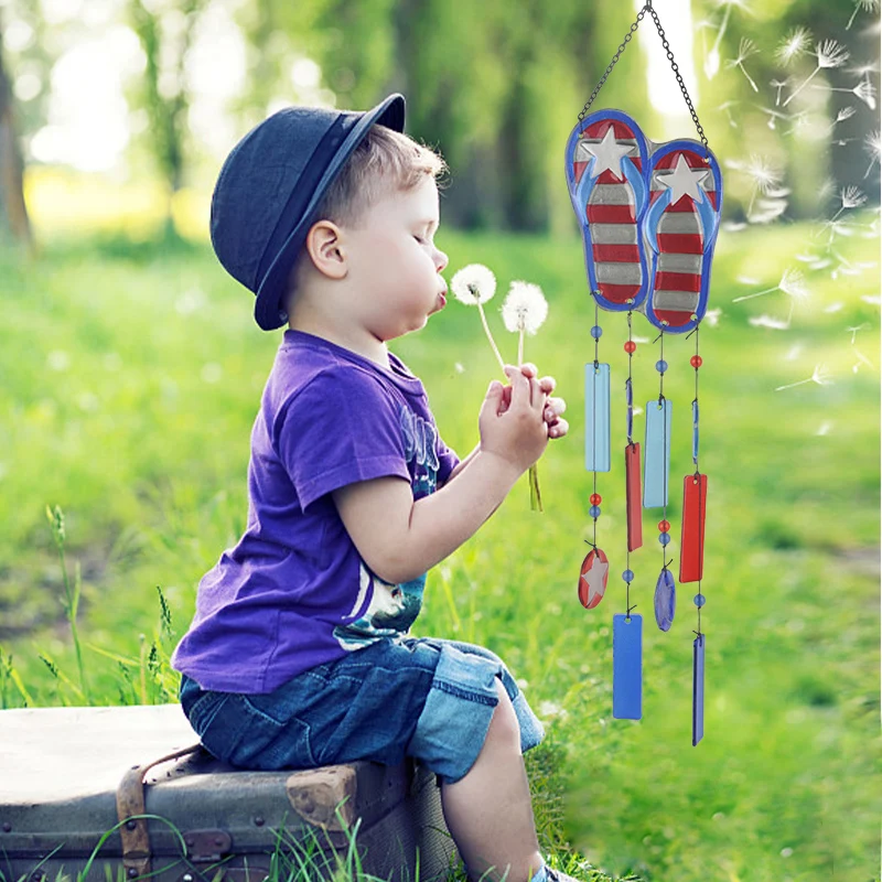 OEM customized American flag pattern Red and blue glass five-pointed star wind chimes