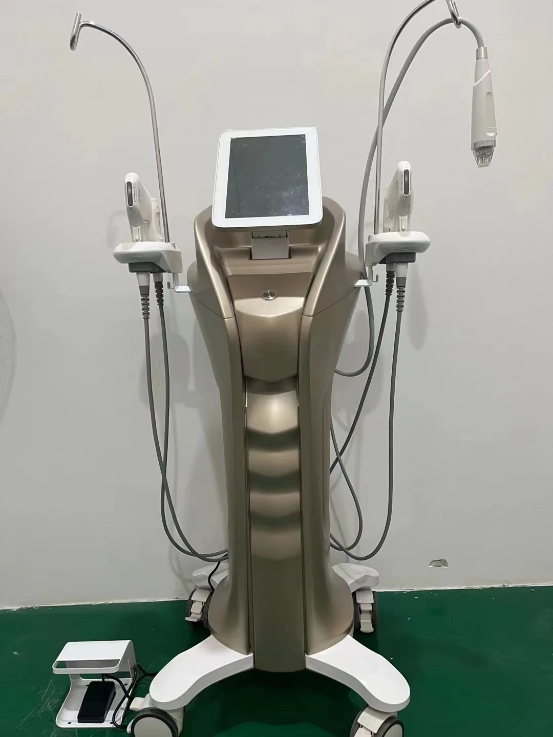 high quality MMFU Mirconeedling RF Skin rejuvenation Skin Tightening Face Lifting Wrinkles Removal Machine