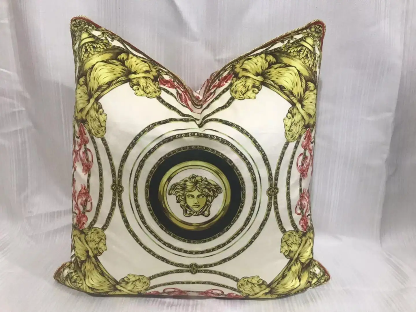 Grey color with Foil Gilding printing Custom detachable decorative square pillow 60 * 60cm sofa decoration