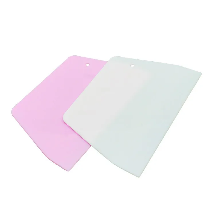 Hot Selling Kitchenware Plastic Promotional Dough Pastry Cake Ice Cream Cutter PP Scraper For home kitchen