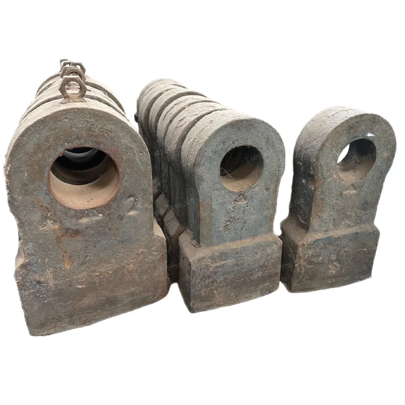 The self-developed high-chromium bimetal composite hammer has a higher wear resistance than the existing hammer