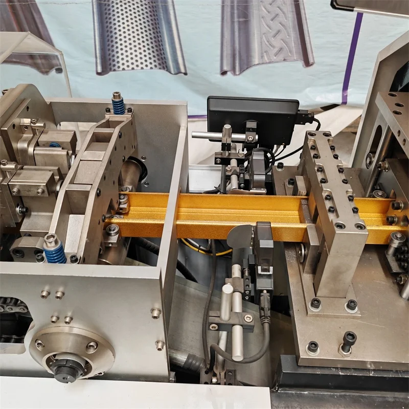 High Quality Frame And Truss Light Gauge Steel Roll Forming Machine