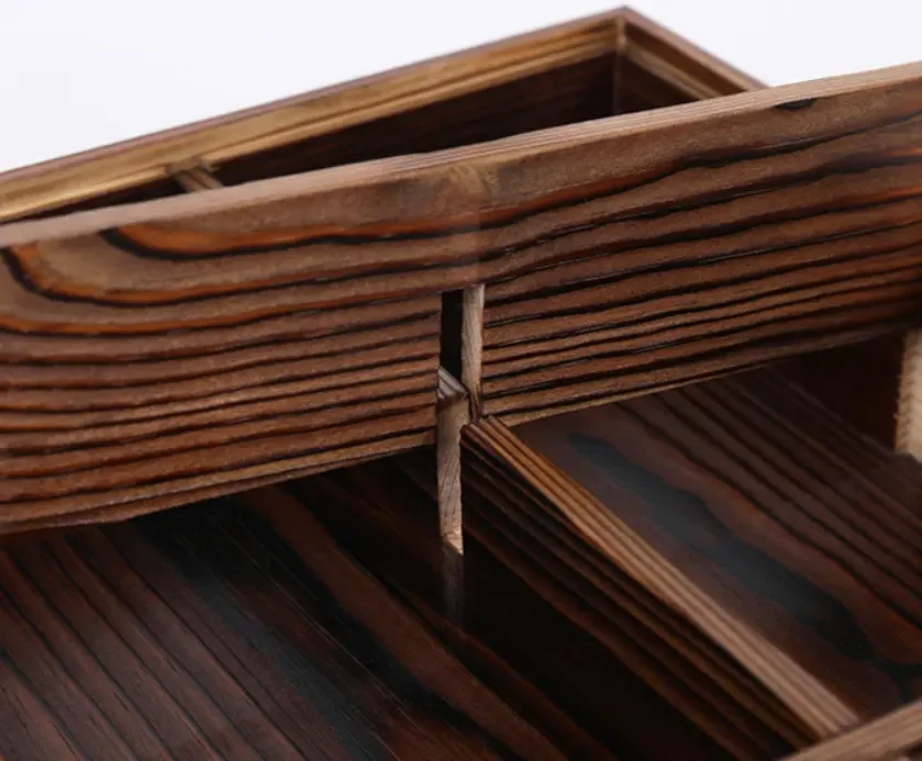 Handmade Rustic Solid Pine Wood 6 Compartments Gift Packaging Nuts Dry Fruits Box with Clear Lid