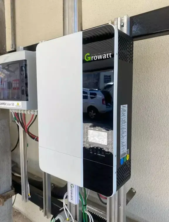 Growatt SPF 5000ES High Frequency on Off Grid Hybrid Solar Inverter 48v 3Kw 5Kw 5.5Kw 5000w 10Kw 12Kw Solar Inverter Price