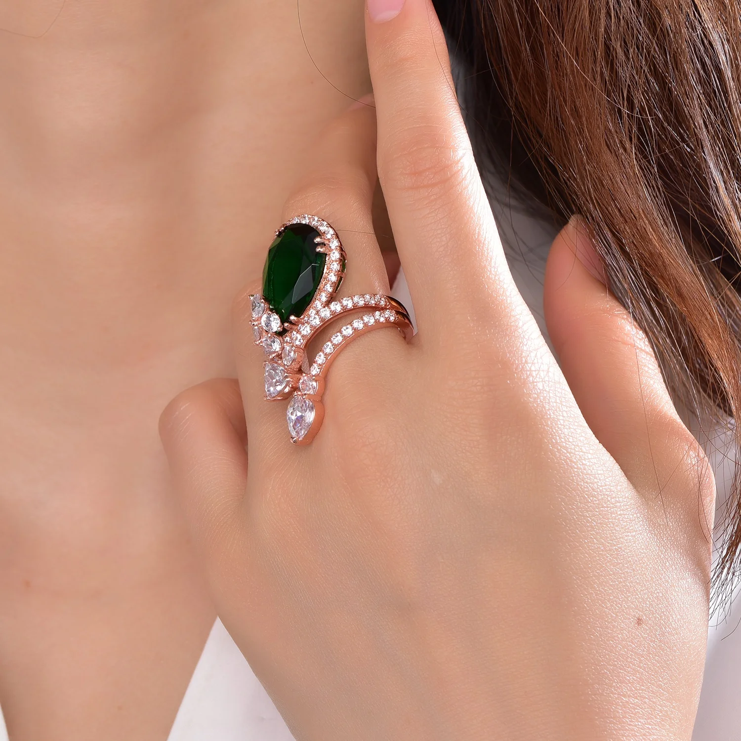 custom pear emerald moissanite diamond engagement ring rose gold round brilliant cut zircon wedding ring