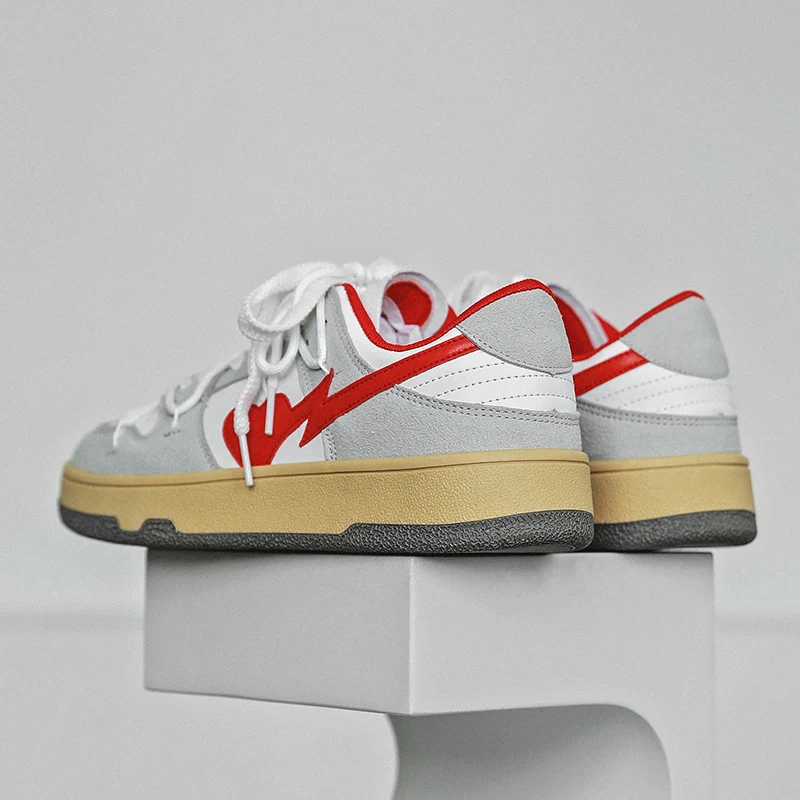 China Supplier  Men and Women Casual basketball style Shoes Fashion Trendy Male custom Sneakers Squid Game Green Lace up shoes