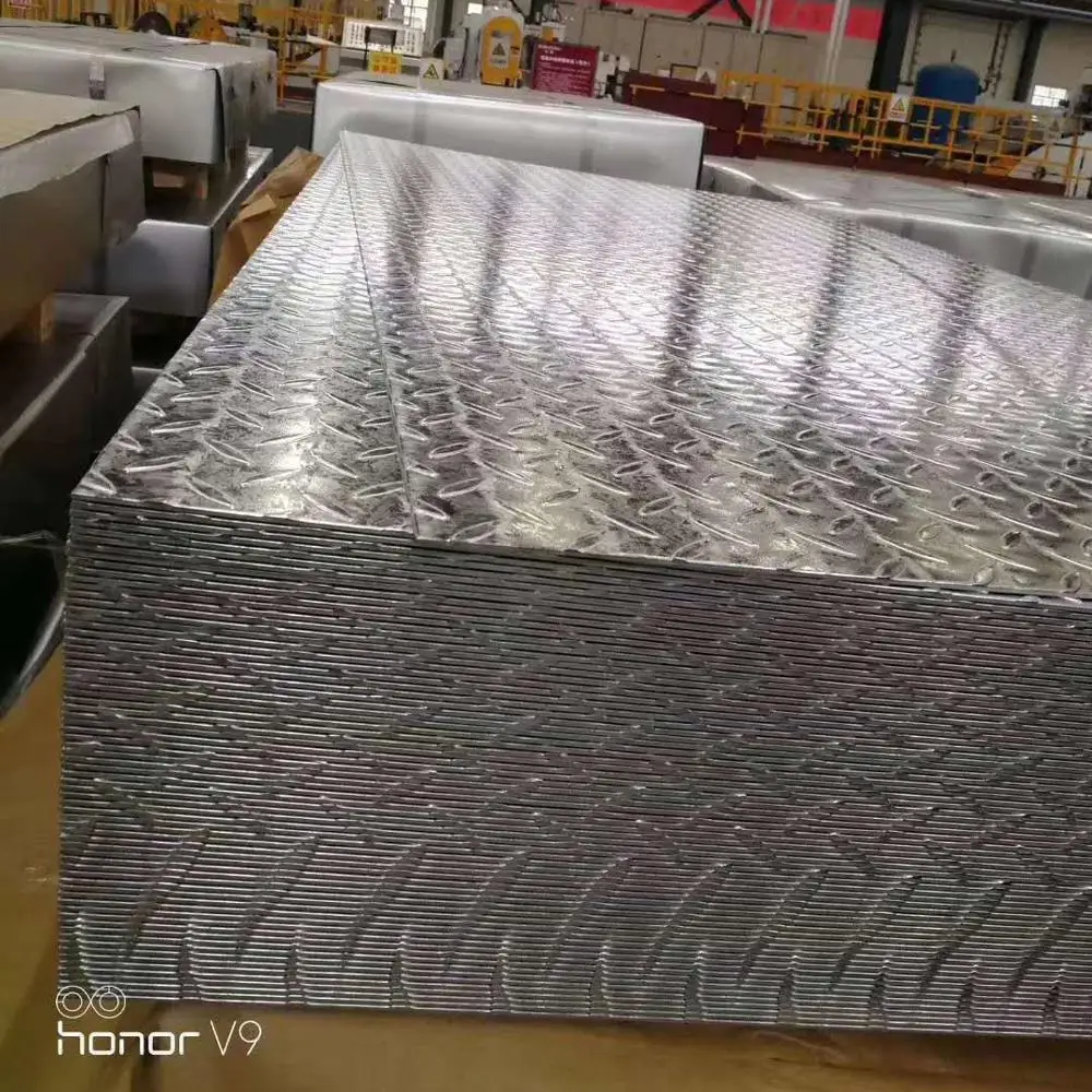 Factory price st37-2 Galvanized pattern plate/ASTM A36 checkered steel plate price