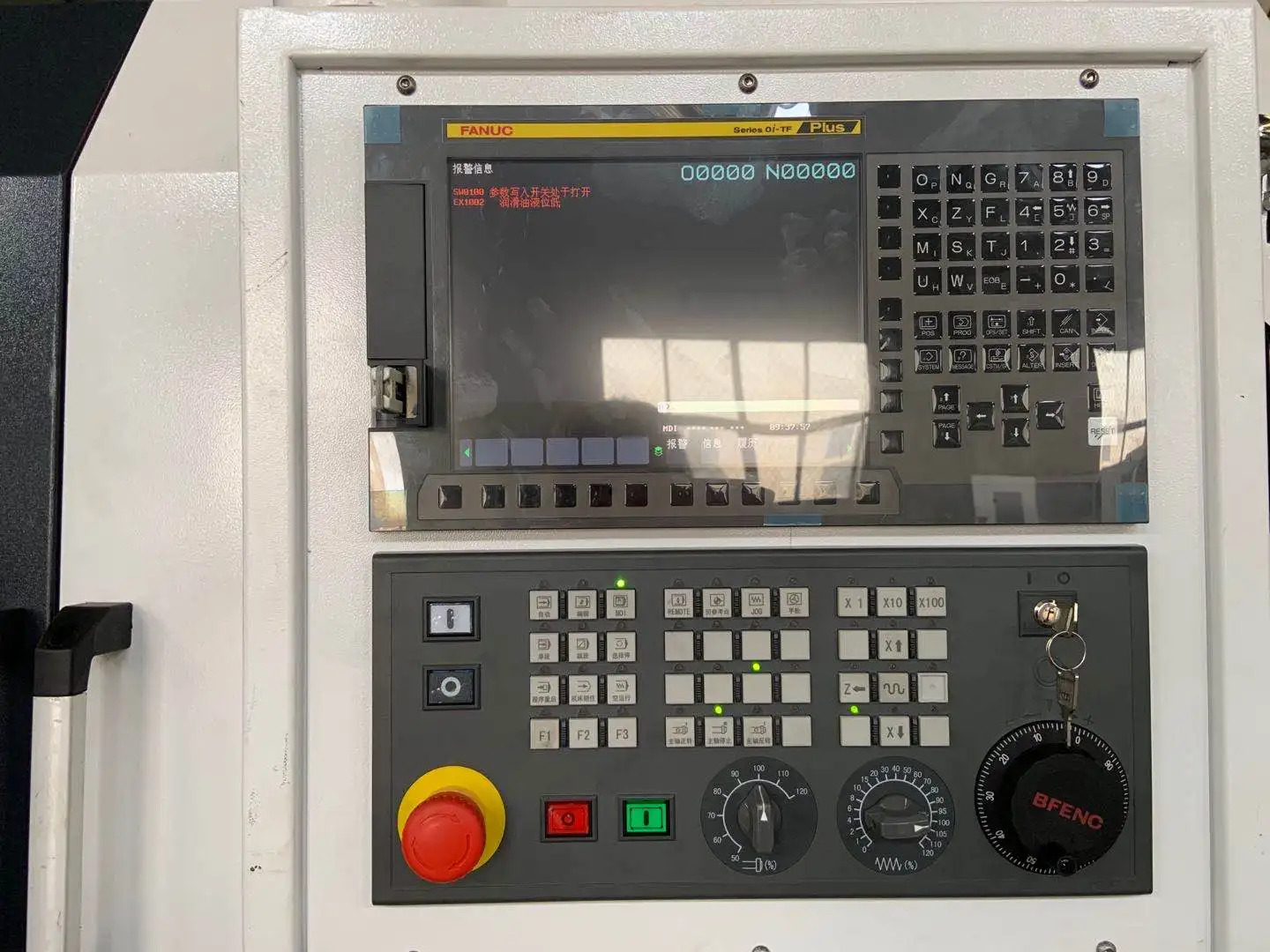 CK6185E cnc lathe machine in Dalin