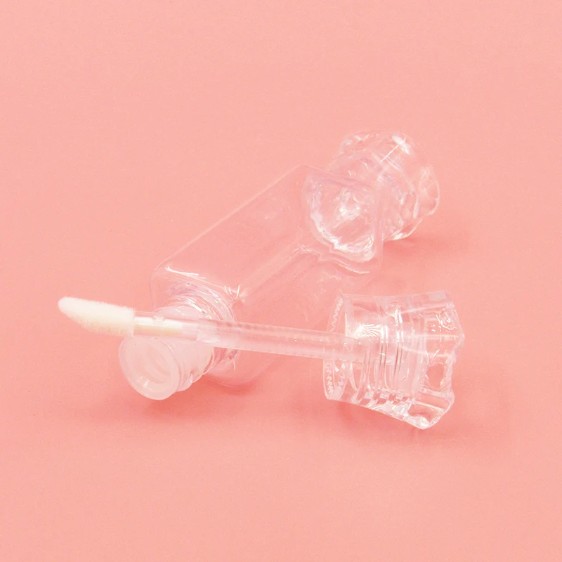 Wholesale Custom hot sale makeup packaging cute candy shape plastic empty lipgloss tube container with brush