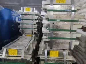 Factory Hot Sale Professional Supplier Tin Ingots 99.99% 99.95% 99.90%