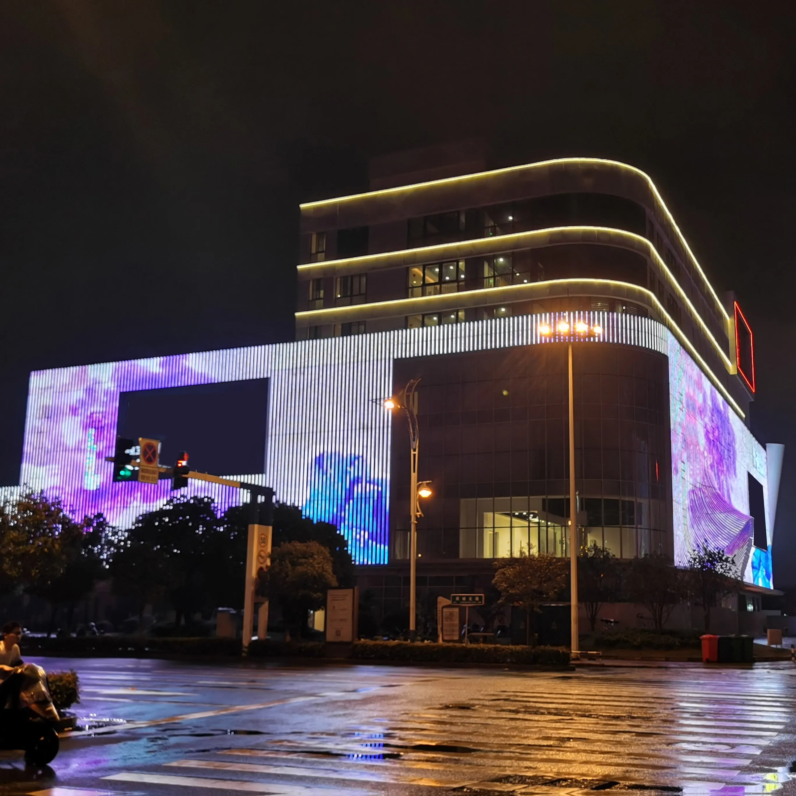 Low price IP68 outdoor building electronic signs Transparent advertising signage and Digital LED flexible strip display screen