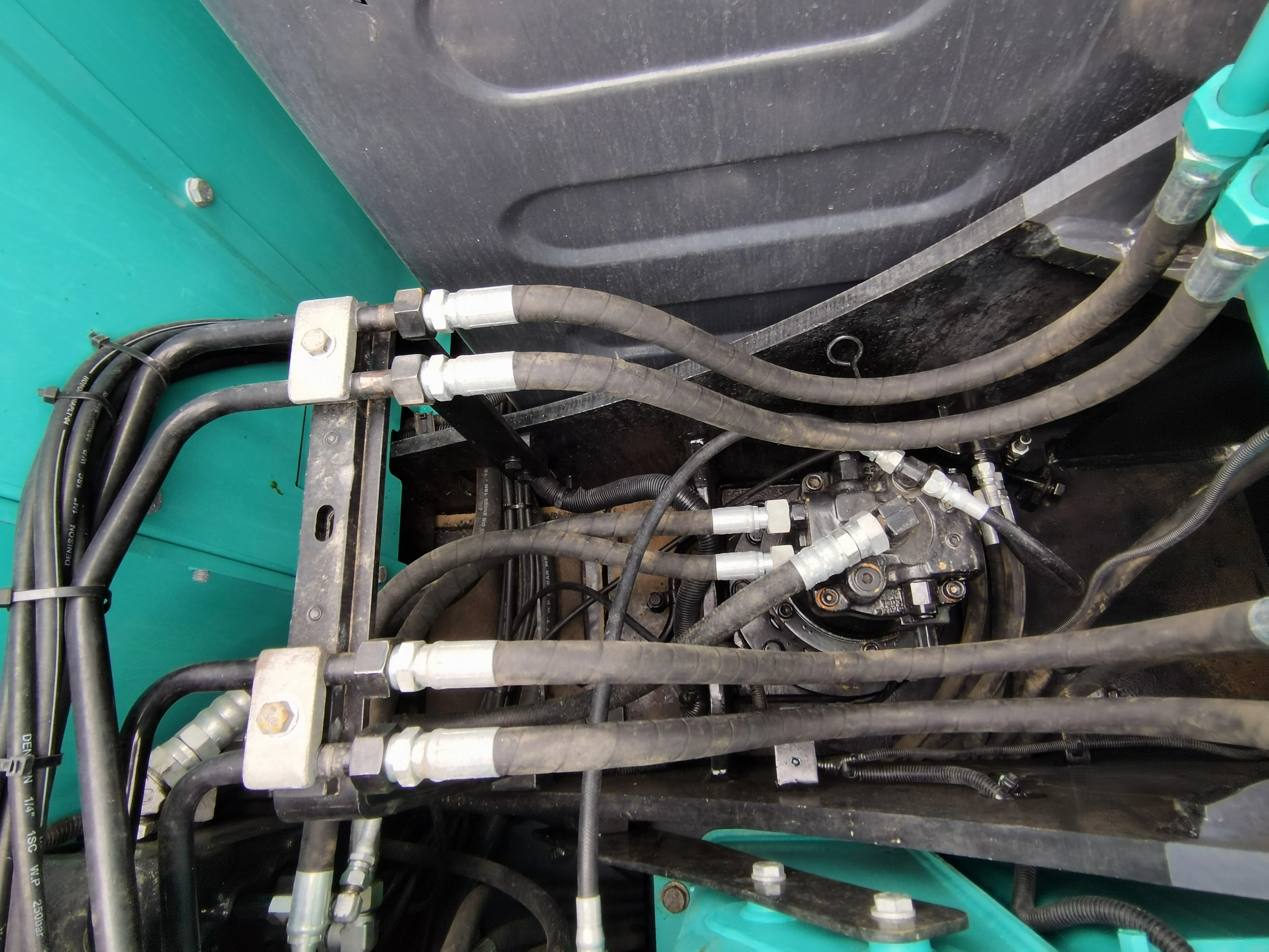 Durable Japanese Made used kobelco Excavator SK75  SK55SR SK55 SK70RD SK70SRD for sale in china of shanghai