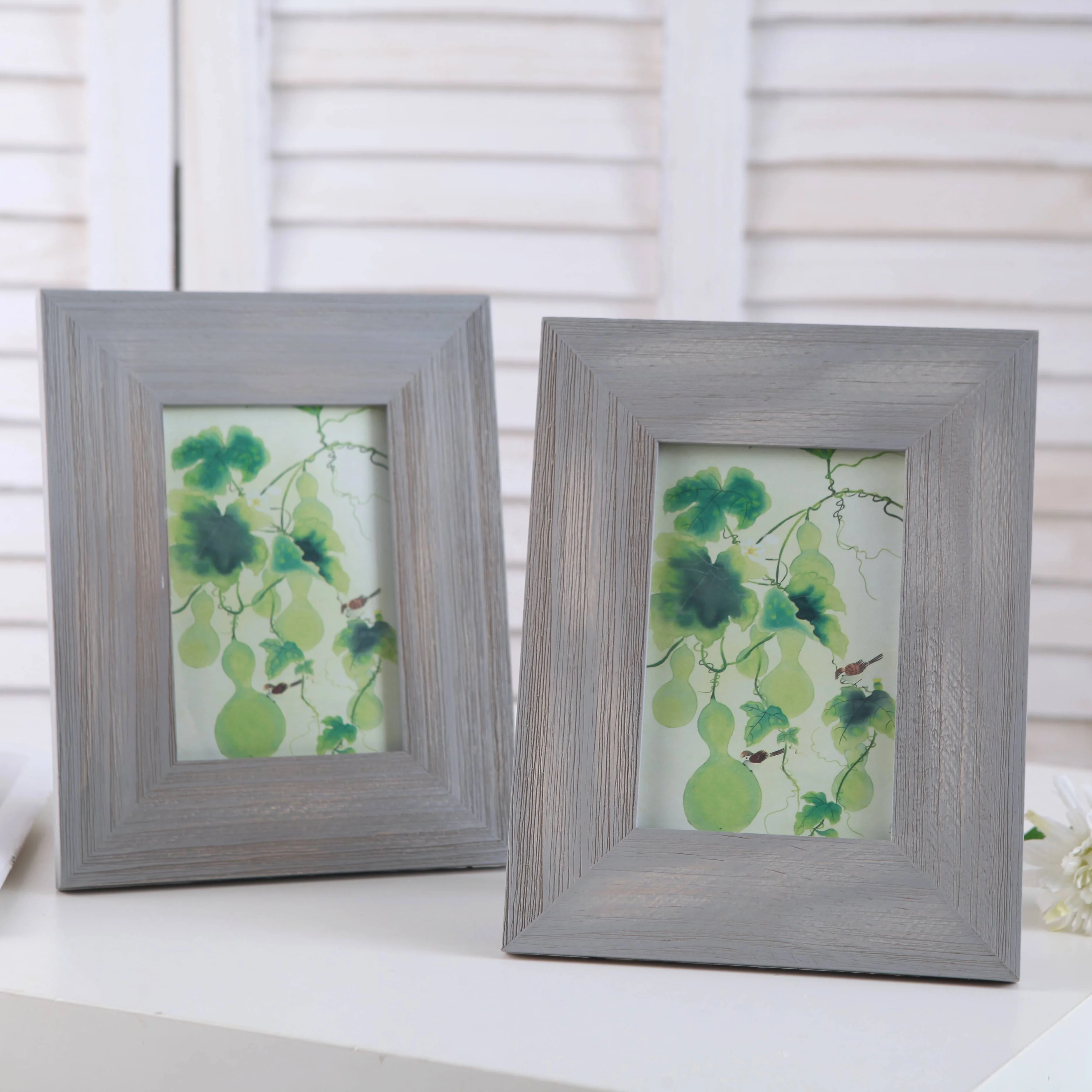 Wholesale high quality Customized Rustic Wall Picture Sets Antique brushed Mini Black Funia Wooden Photo Frame