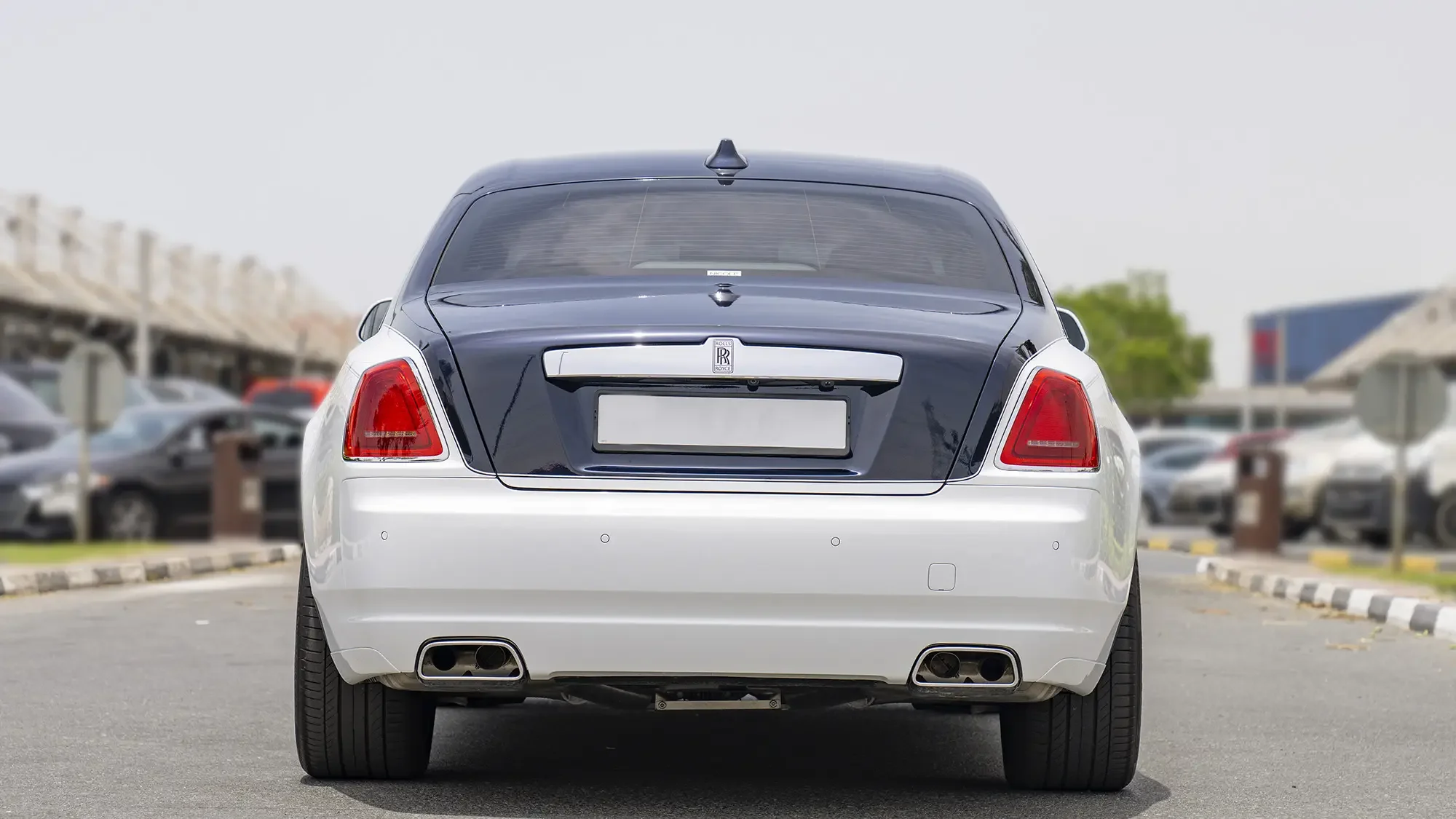 Лидер продаж хорошо использованный автомобиль 2019-2023ROLLS 2023 ROYCE GHOST 6 P готовый к доставке до двери