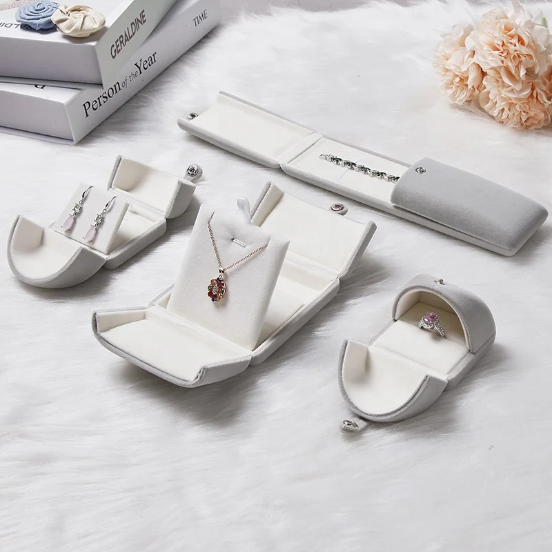 Wholesale Luxury Ring Necklace Logo Customized Jewelry Gift Box