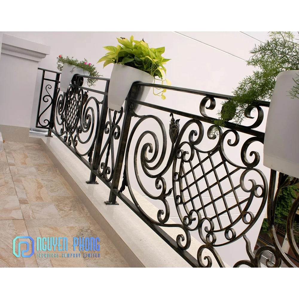 Hot Product Wholesale Manufacturer Wrought Iron Balcony Railing