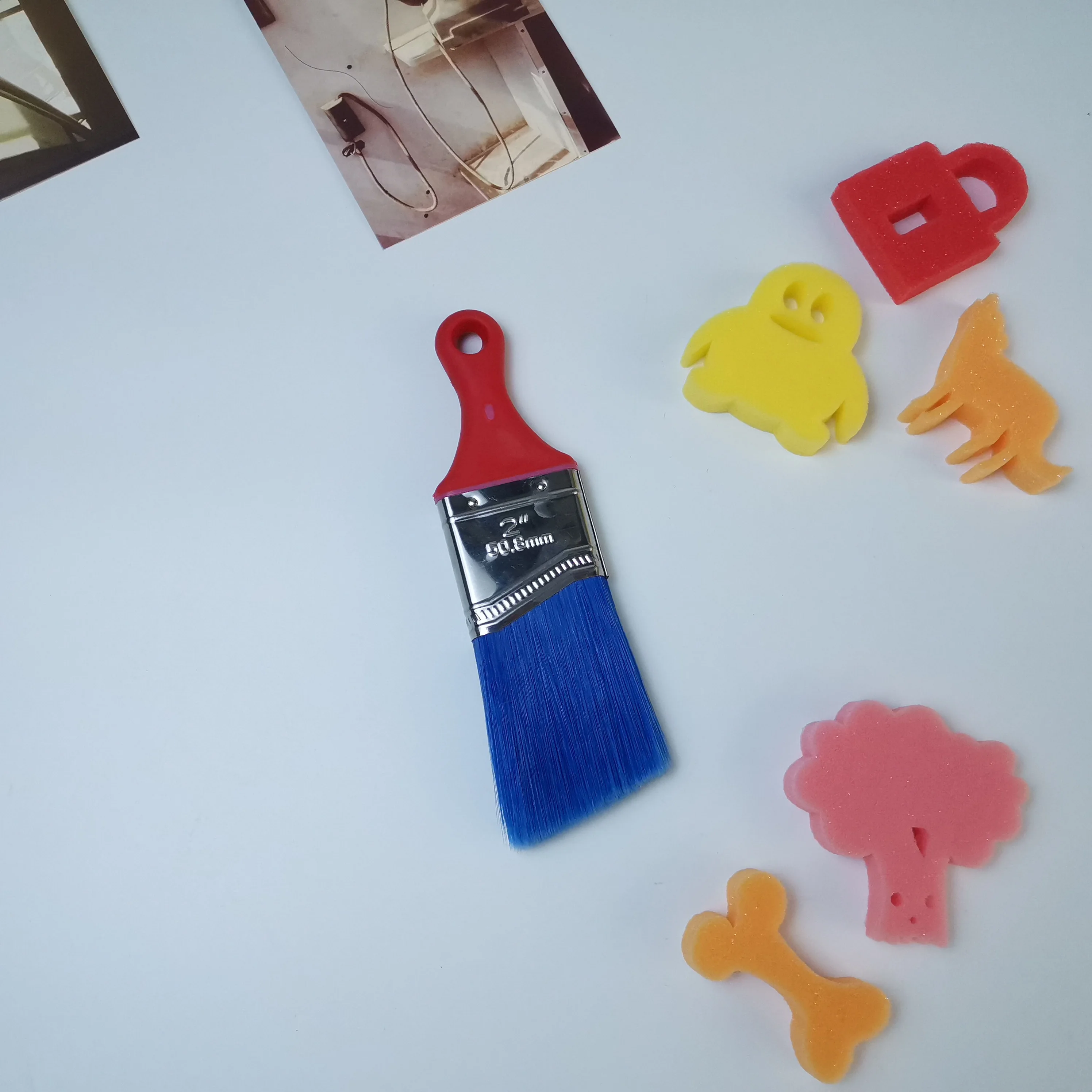 Wholesale Customizable Logo TPR Industrial Grade Polishing Angle Brush Yellow Synthetic Filament with Short Handle DIY Painting