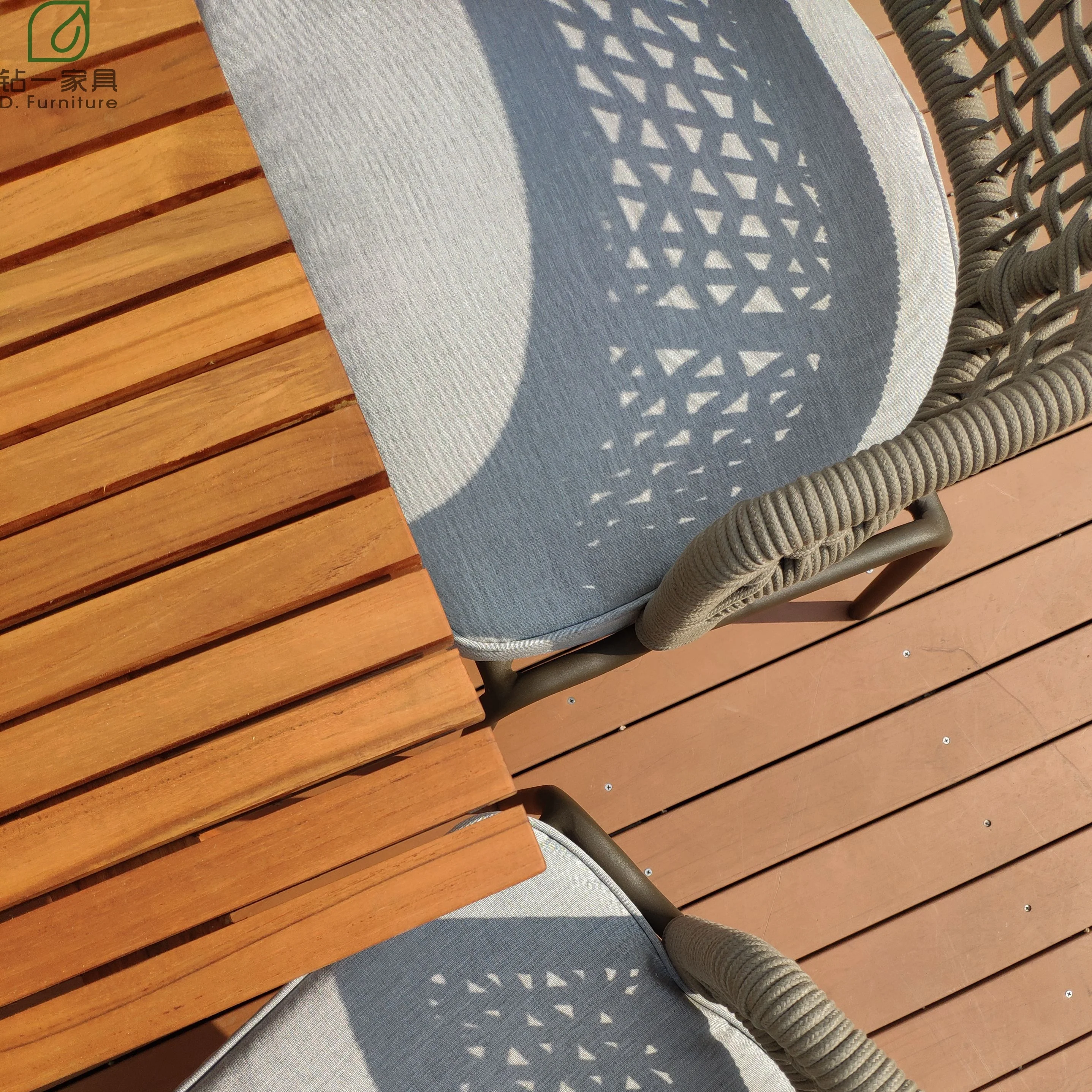 
New Design Modern Garden Outdoor Balcony Hotel Furniture Set Teak Wood Rope Metal Chair Dining 