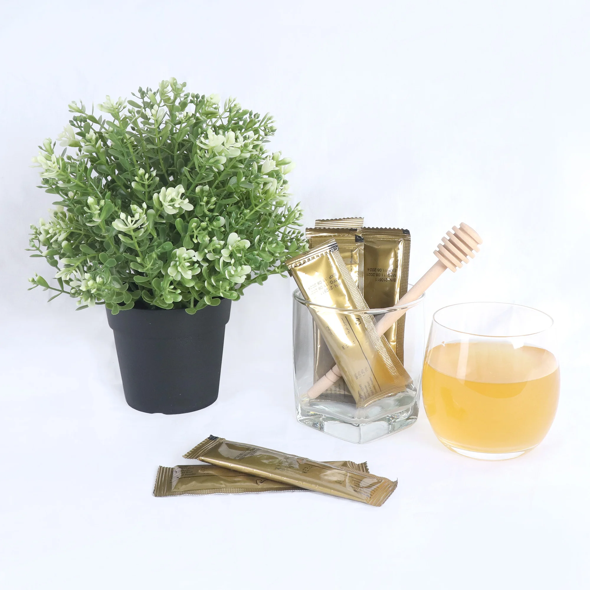 Malaysia Fast Shipping 100% Organic Pure Honey Natural Bee Raw Honey In Sachet Packaging With 3 Years Shelf Life Products OEM