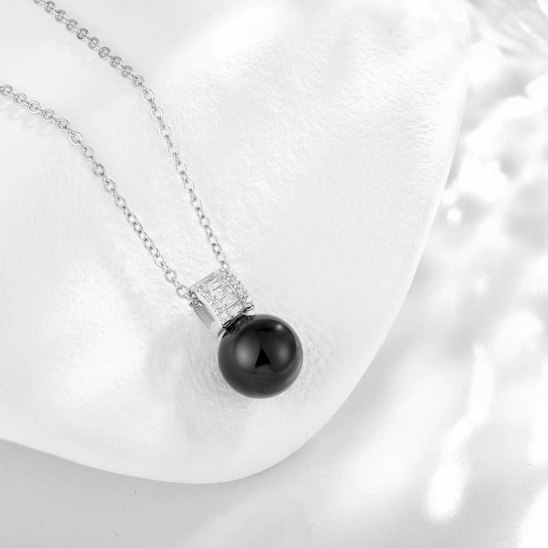 Factory Price Pure Pearl Women Jewelry 925 Sterling Zirconia Black Shell Pearl Diamond Pendant Necklace