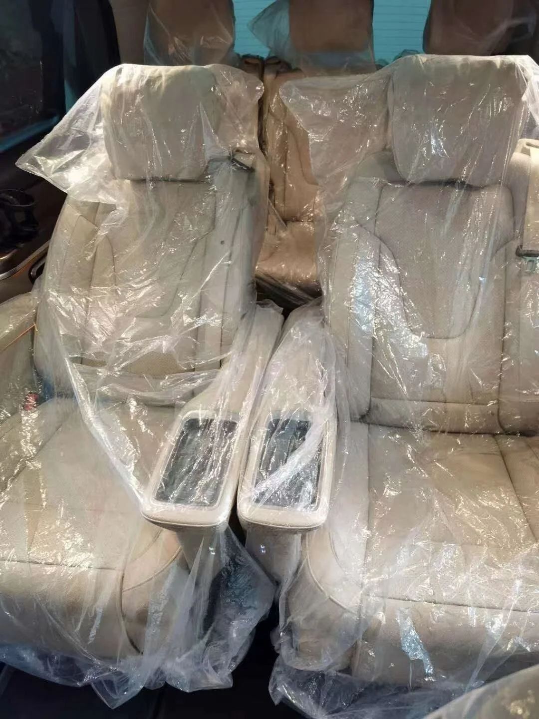 Maybach Original Seat Luxury VIP Car Seat Auto Seat for W447/ Vito / Alphard/ H1/Staria /Metris